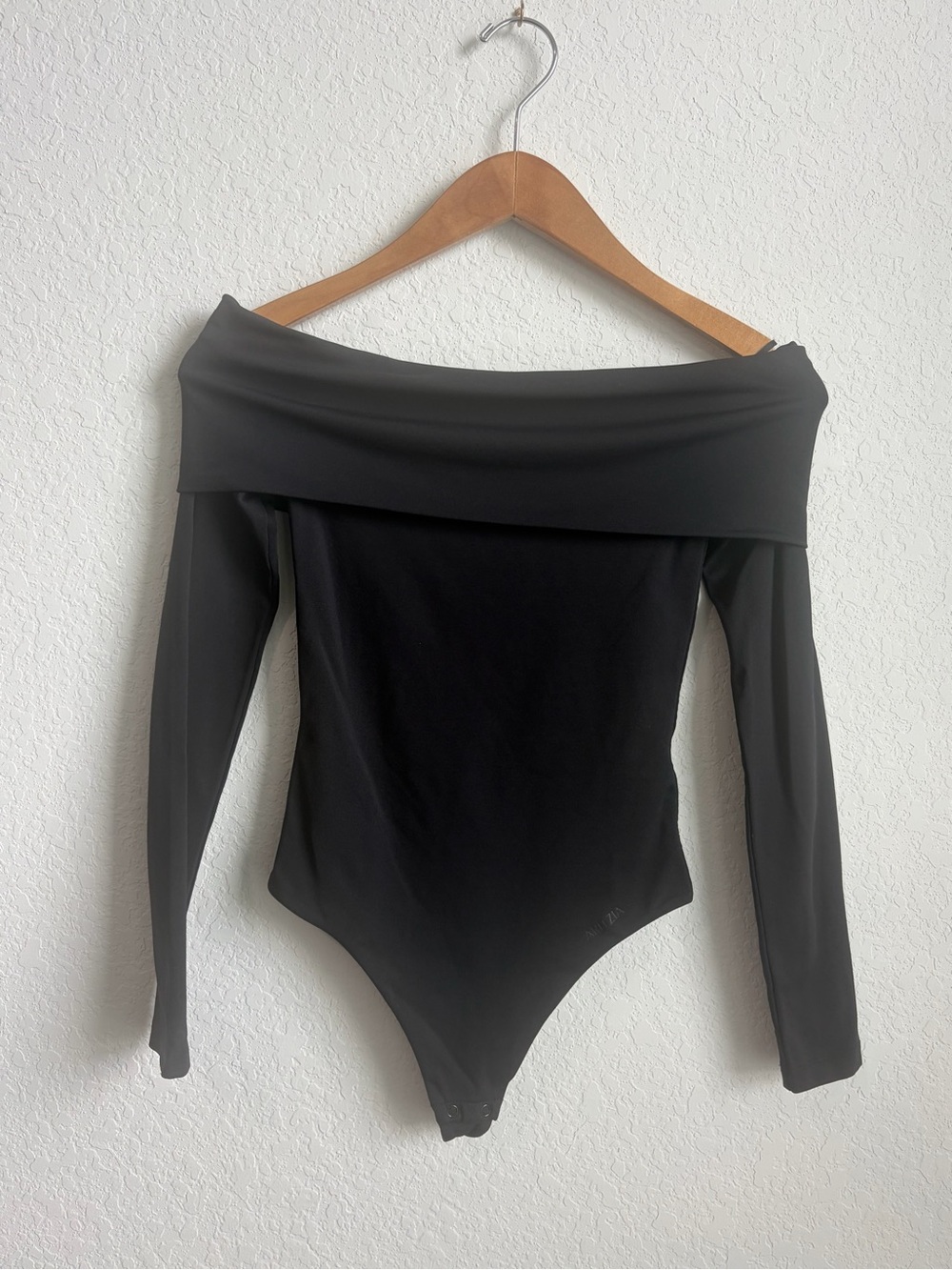 Contour Black Off-Shoulder Long Sleeve Bodysuit New Without Tags